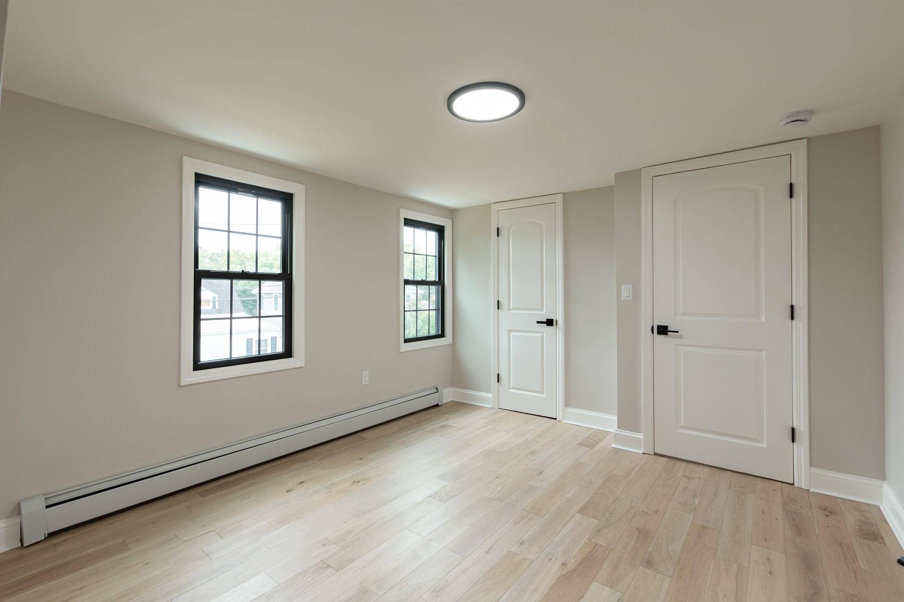 Carle Place, NY 11514,250 Mallard RD