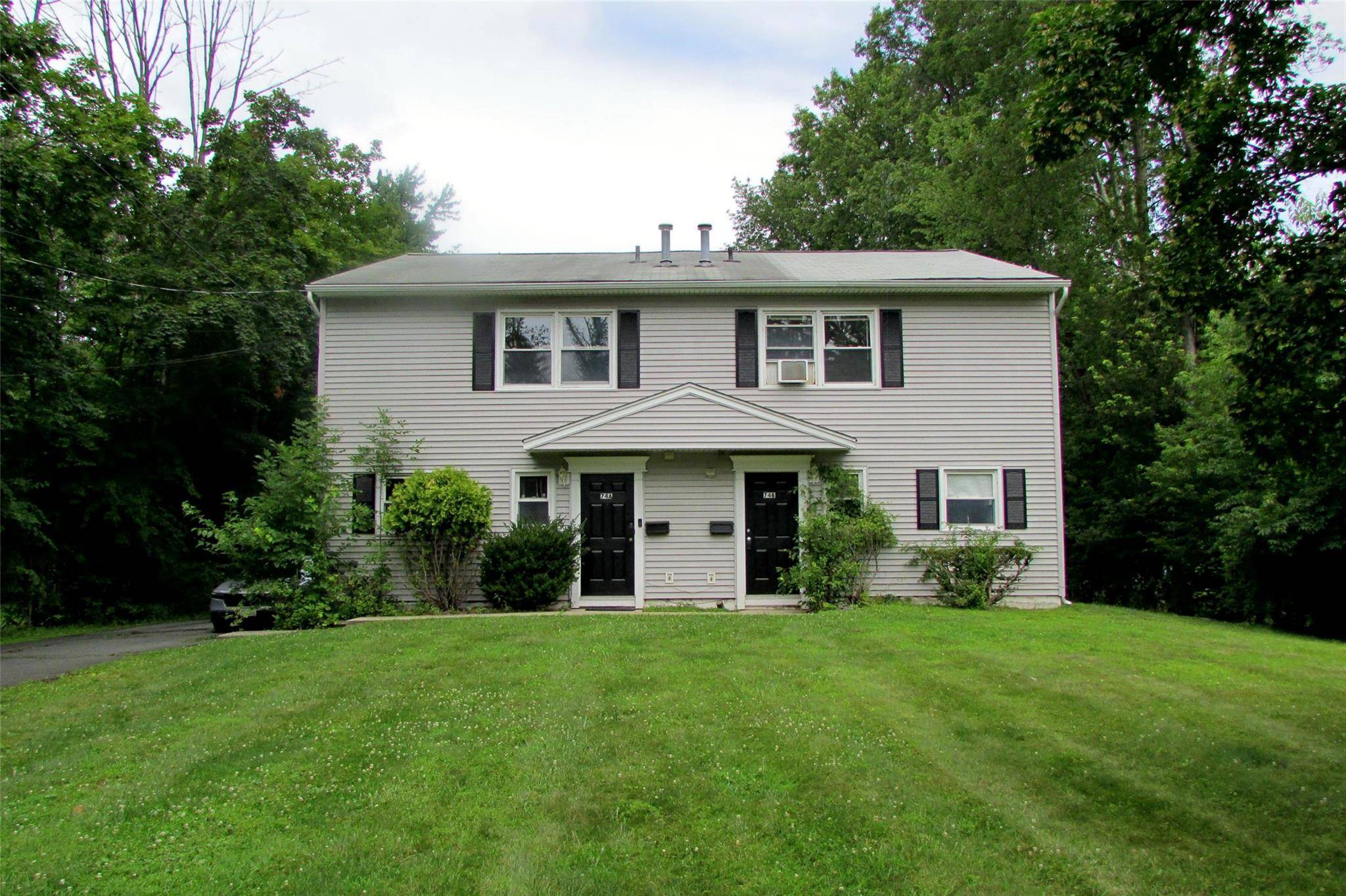 74 Demarest AVE #B, West Nyack, NY 10994