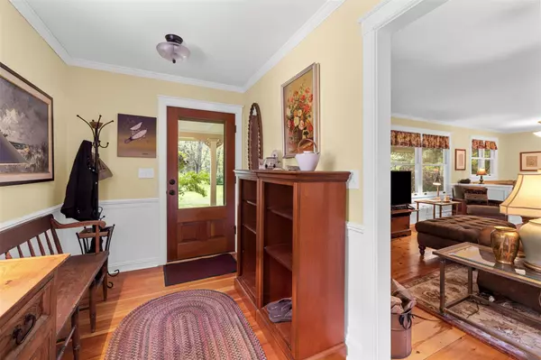 Accord, NY 12404,214 Whitfield RD