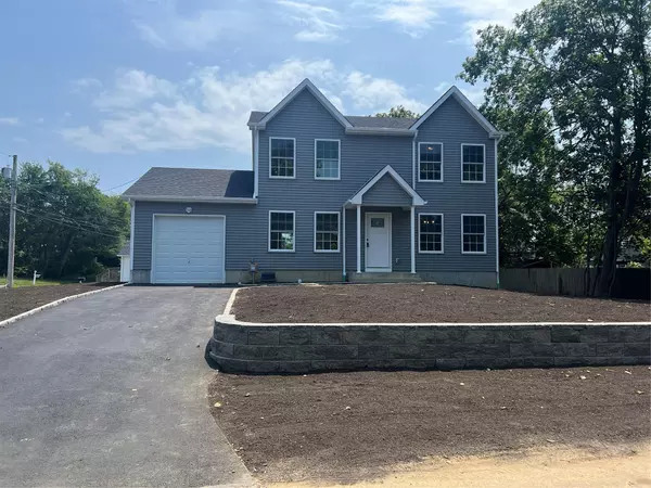 96 BAYBRIGHT DR, Shirley, NY 11967