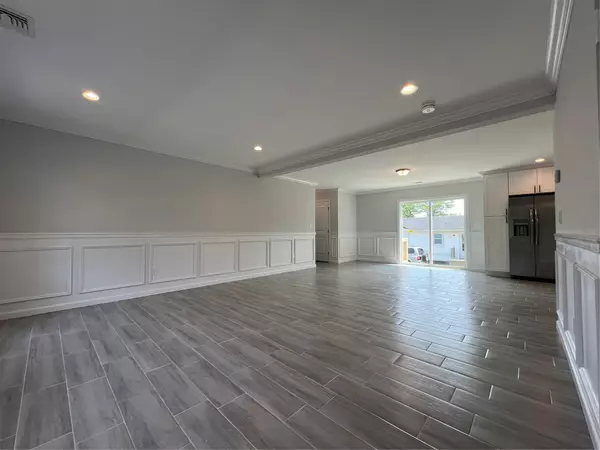 Shirley, NY 11967,96 BAYBRIGHT DR