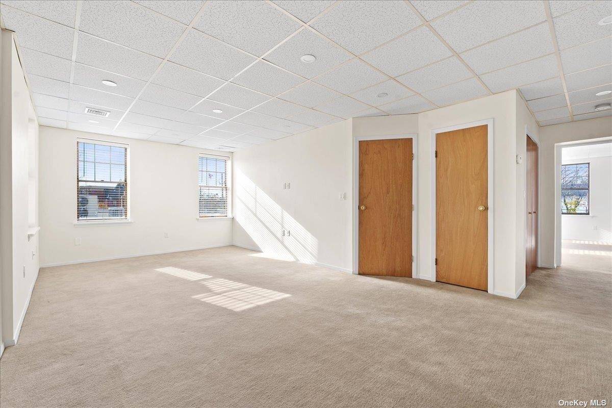 Amityville, NY 11701,194 Park AVE #2B