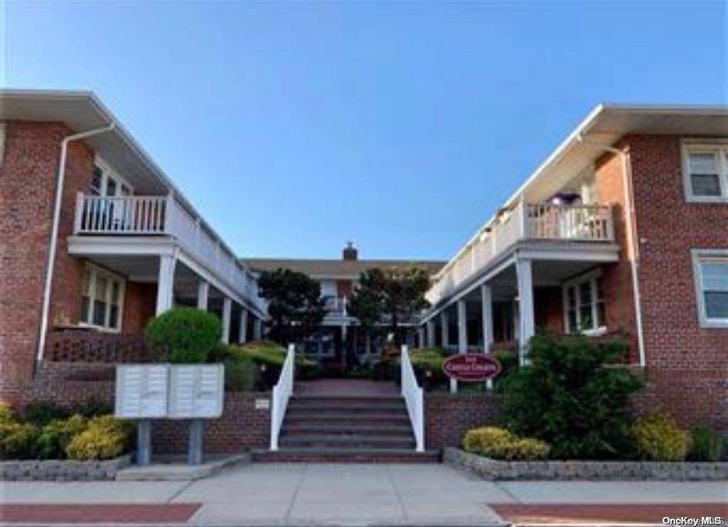 215 W. Broadway #J1, Long Beach, NY 11561