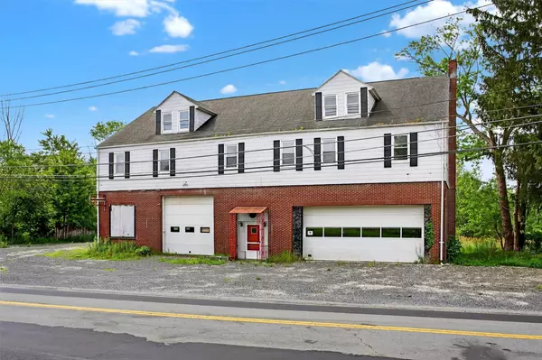 Middletown, NY 10940,2213 Mount Hope RD