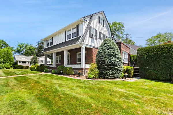 New Rochelle, NY 10804,117 Perth AVE