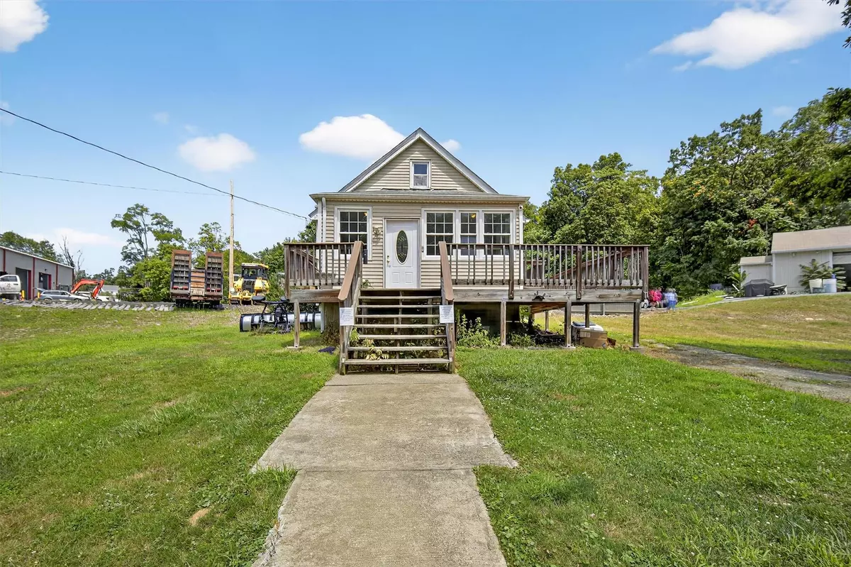 Fishkill, NY 12524,21 Herring WAY