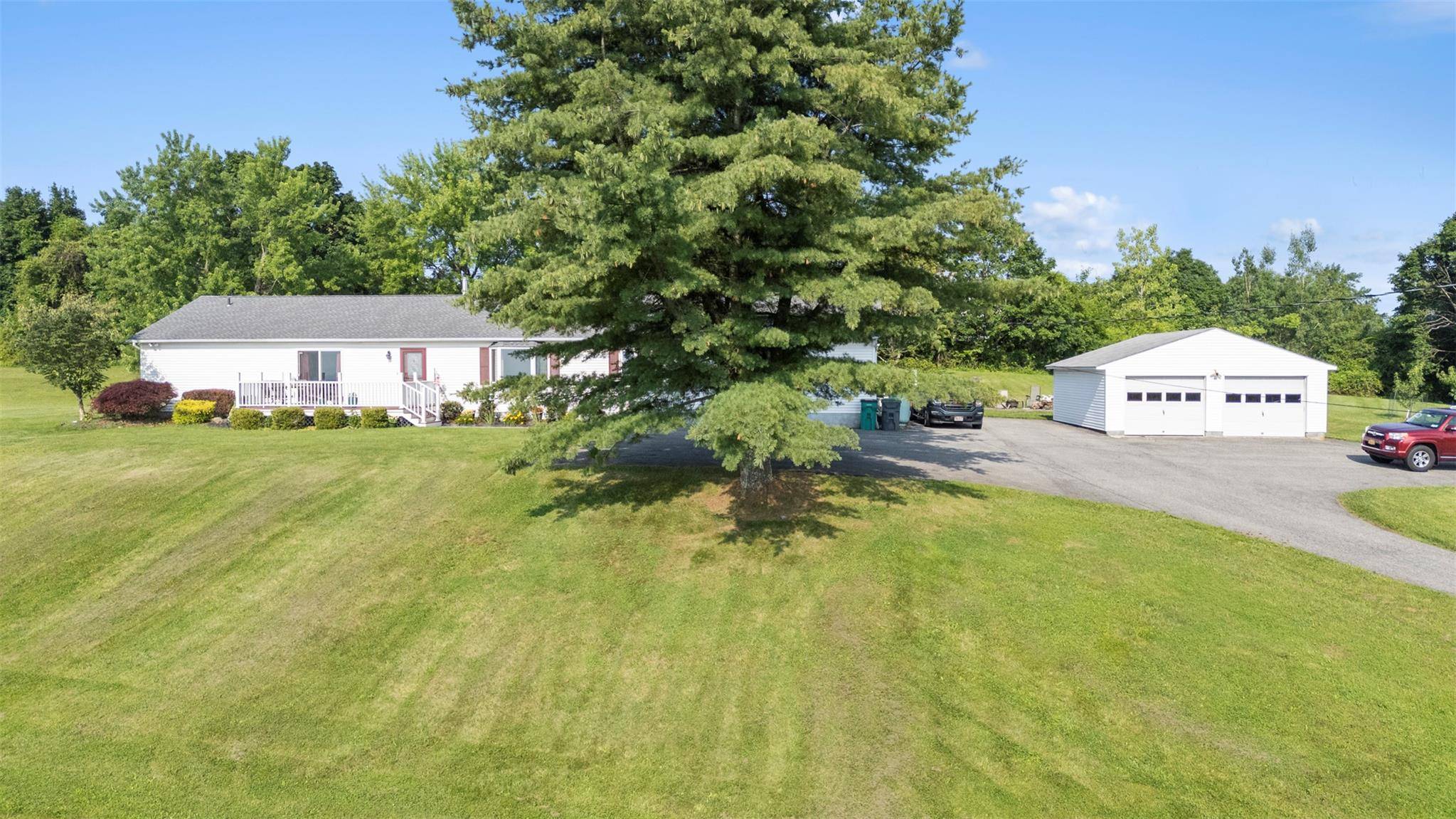 Marlboro, NY 12542,13 Wyms Heights DR