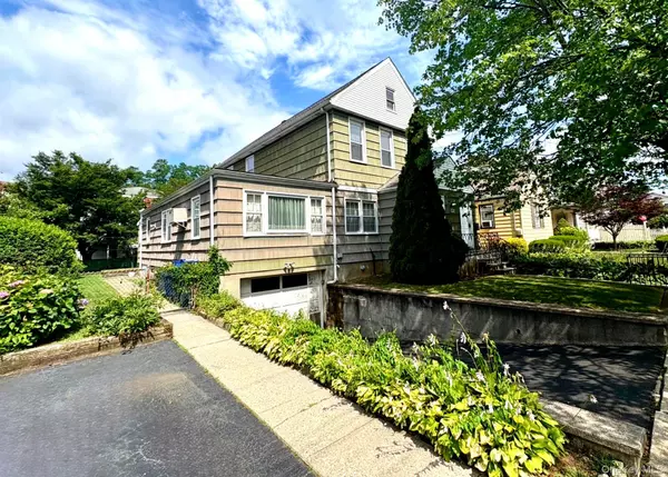 113 Clunie AVE, Yonkers, NY 10703