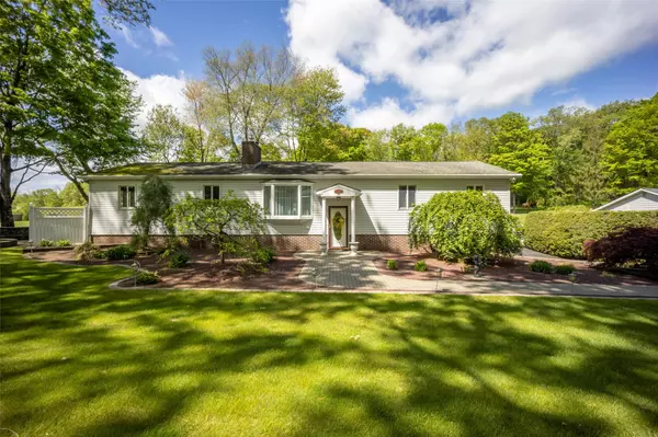 267 Smith RD, Pleasant Valley, NY 12569