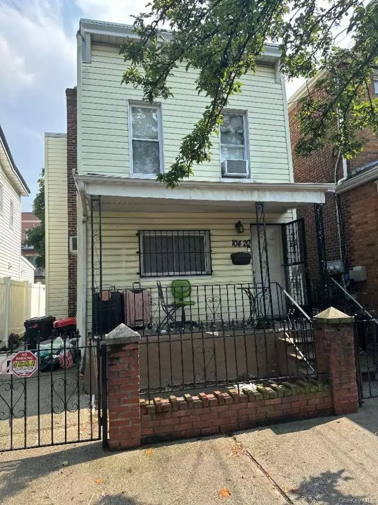 Corona, NY 11368,104-20 47th AVE