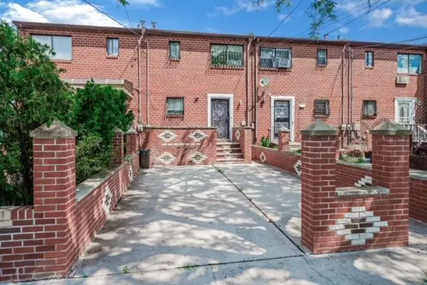 Brooklyn, NY 11208,1071 Blake AVE