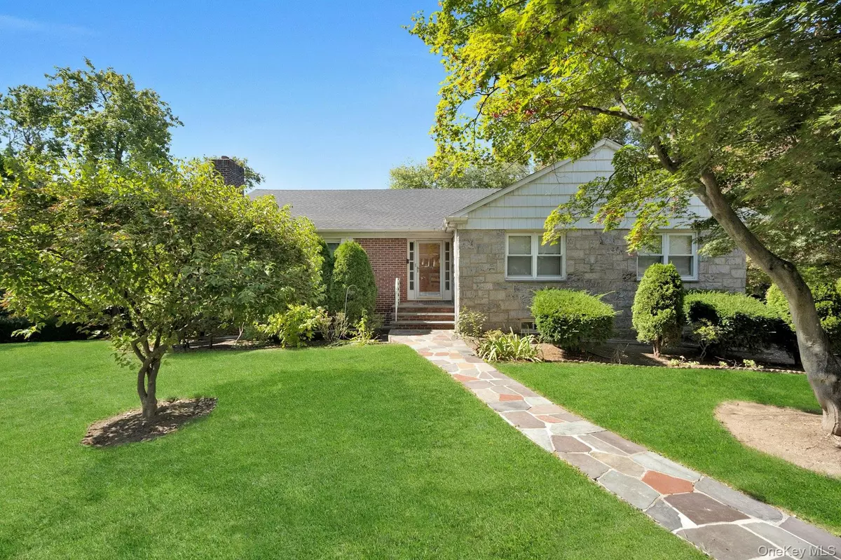 Yonkers, NY 10710,149 Longvue TER