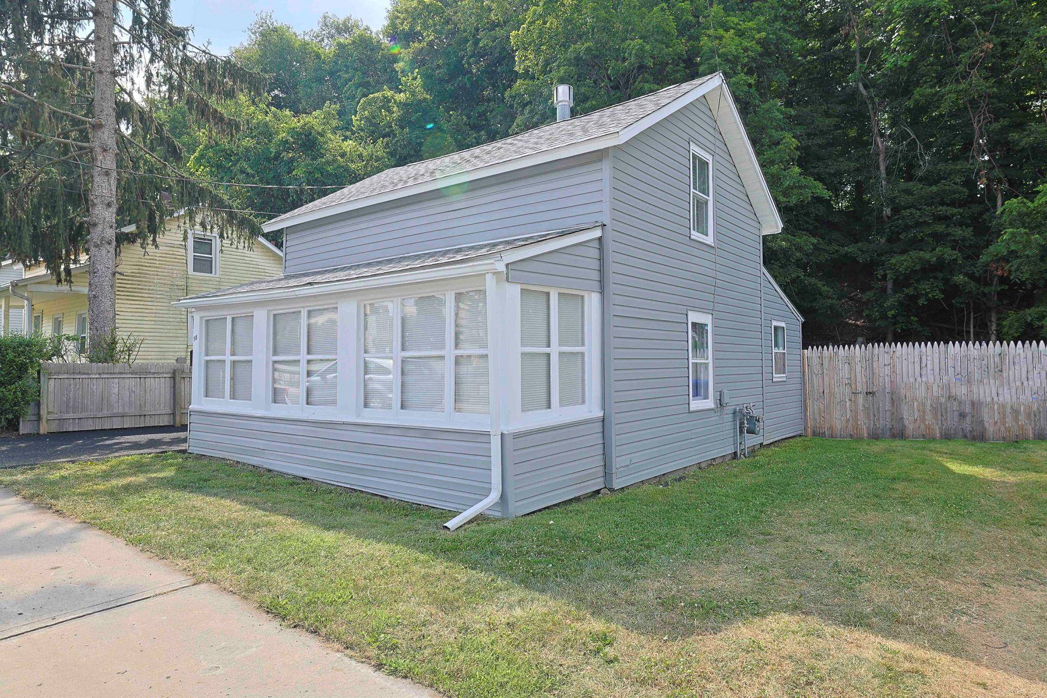 Middletown, NY 10940,58 Wawayanda AVE