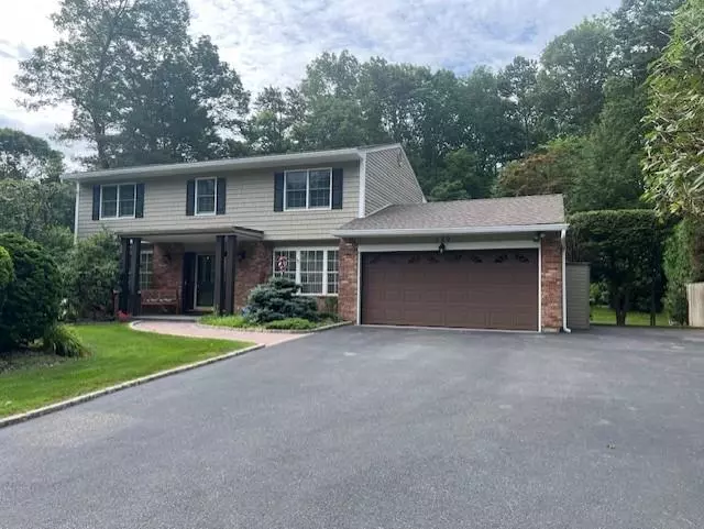 120 Washington BLVD, Commack, NY 11725