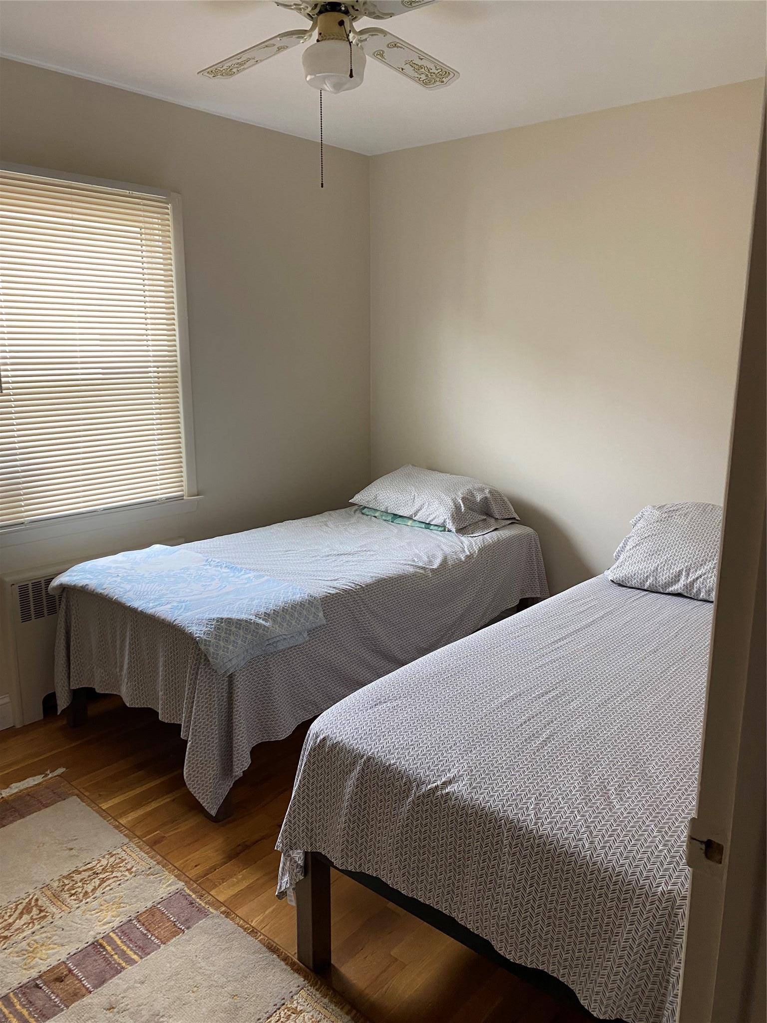 Glen Oaks, NY 11004,81-46 266 St.