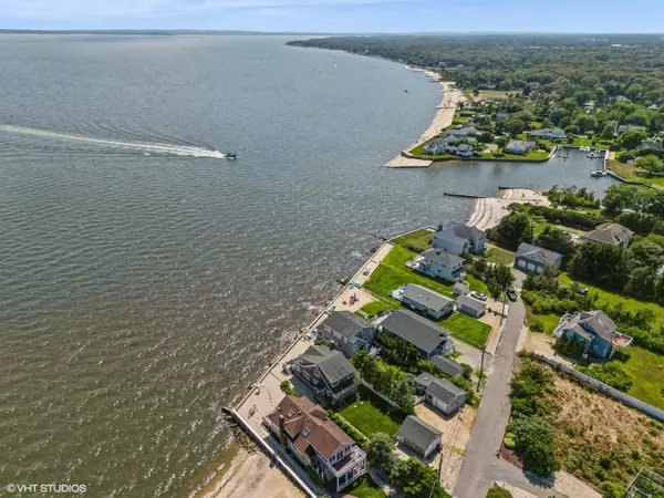 Mattituck, NY 11952,4235 Camp Mineola RD
