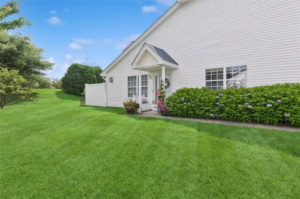 Riverhead, NY 11901,32 Summerfield