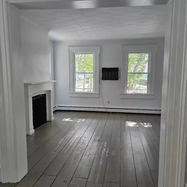 Poughkeepsie, NY 12601,29 Delano ##1