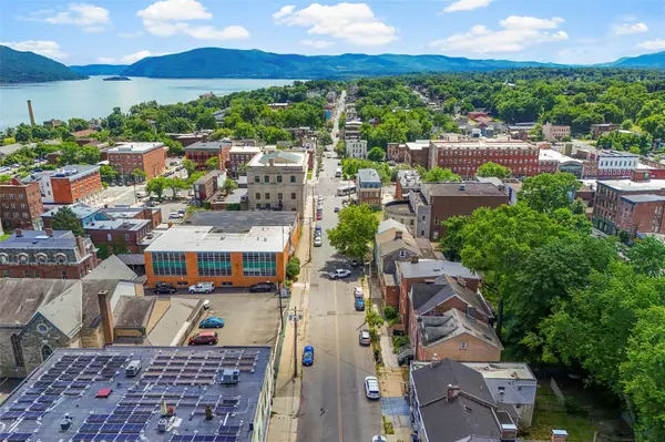 Newburgh, NY 12550,169 Liberty ST