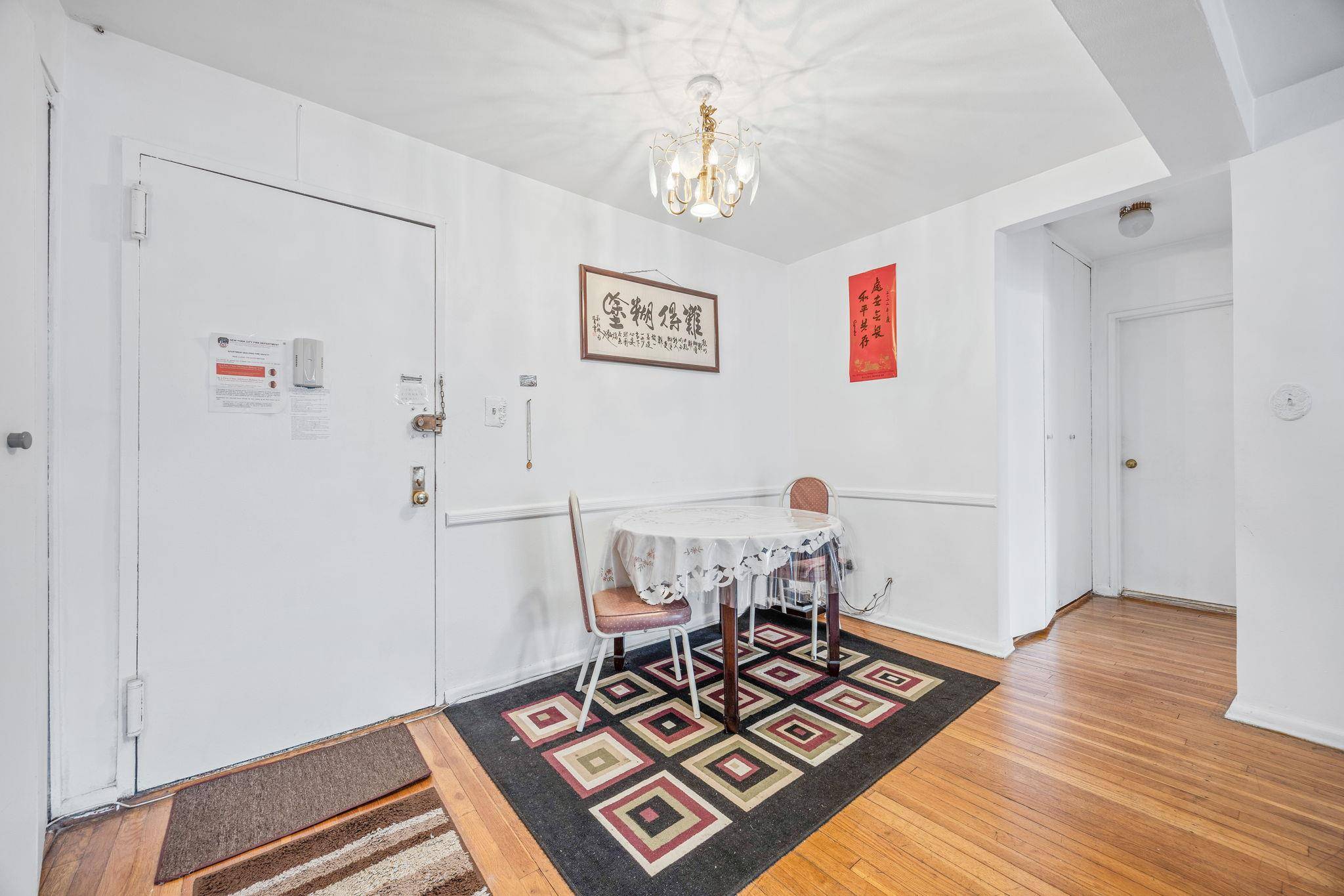 Flushing, NY 11354,142-05 Roosevelt Ave #627