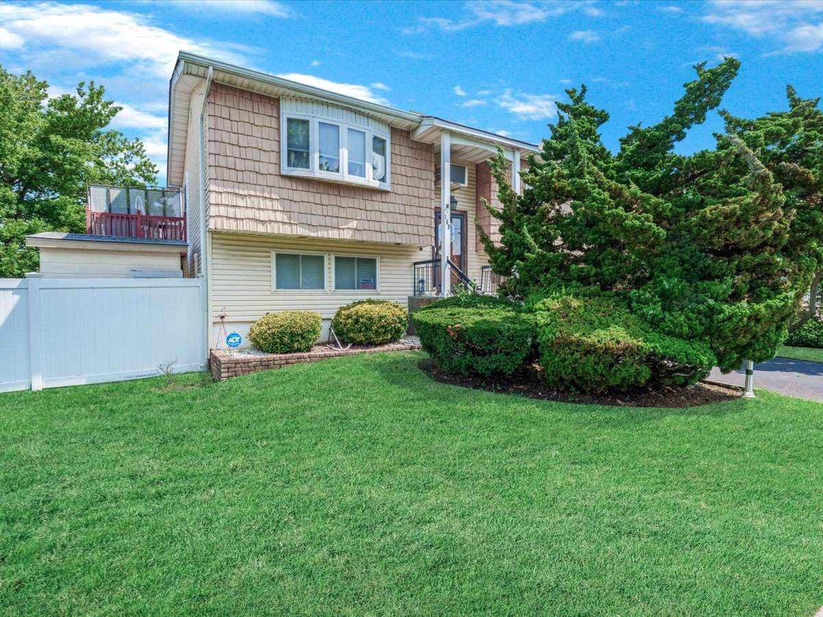 Freeport, NY 11520,165 Meister BLVD