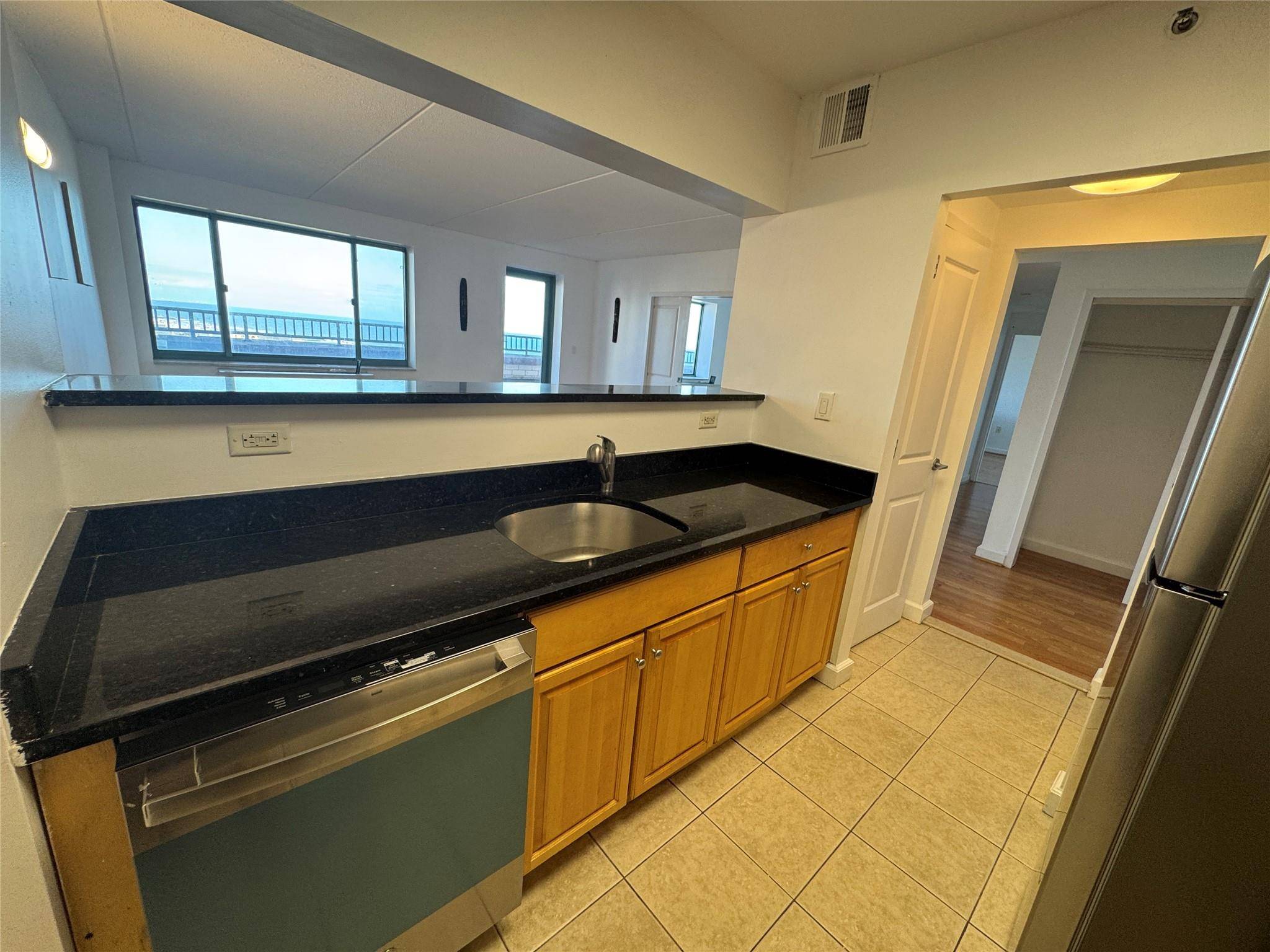 Rockaway Park, NY 11694,136 Beach 117