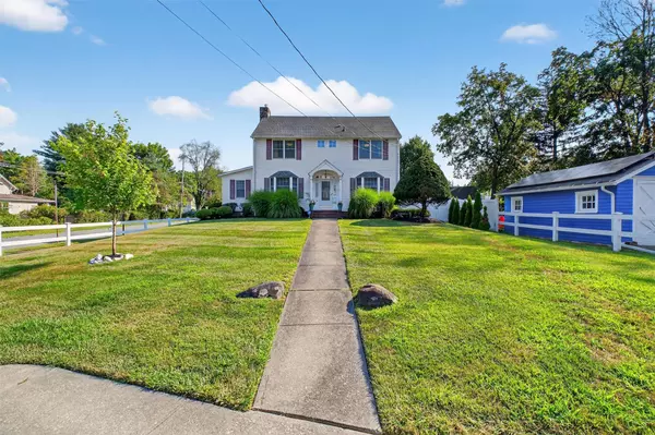 Poughkeepsie, NY 12601,74 Ferris LN