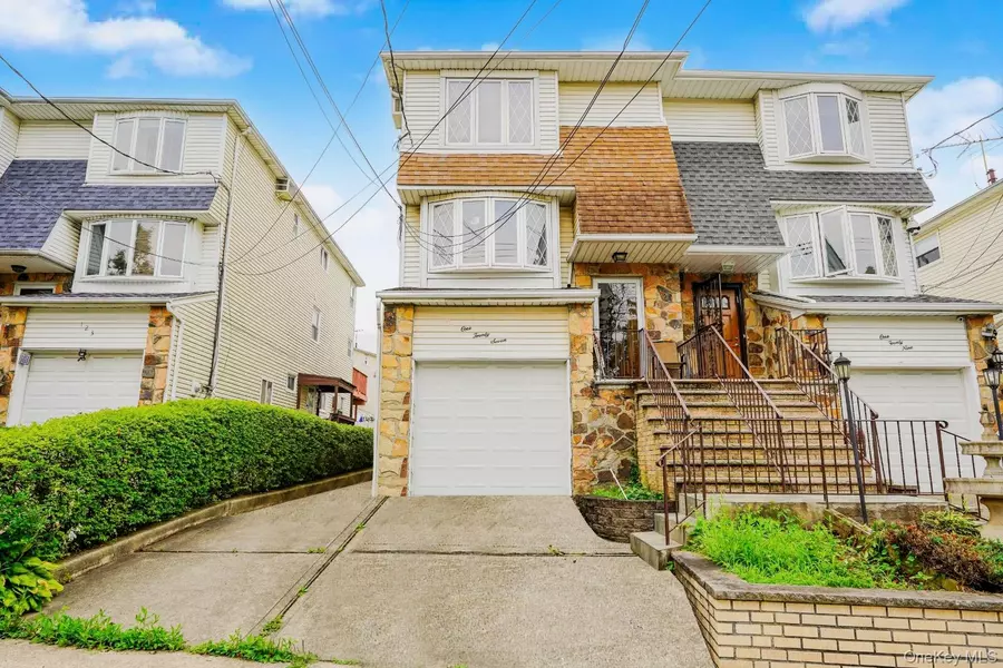 127 Keating Place, Staten Island, NY 10314