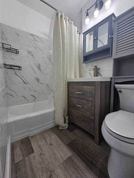 34-43 60 Street unit ##1k, Woodside, NY 11377