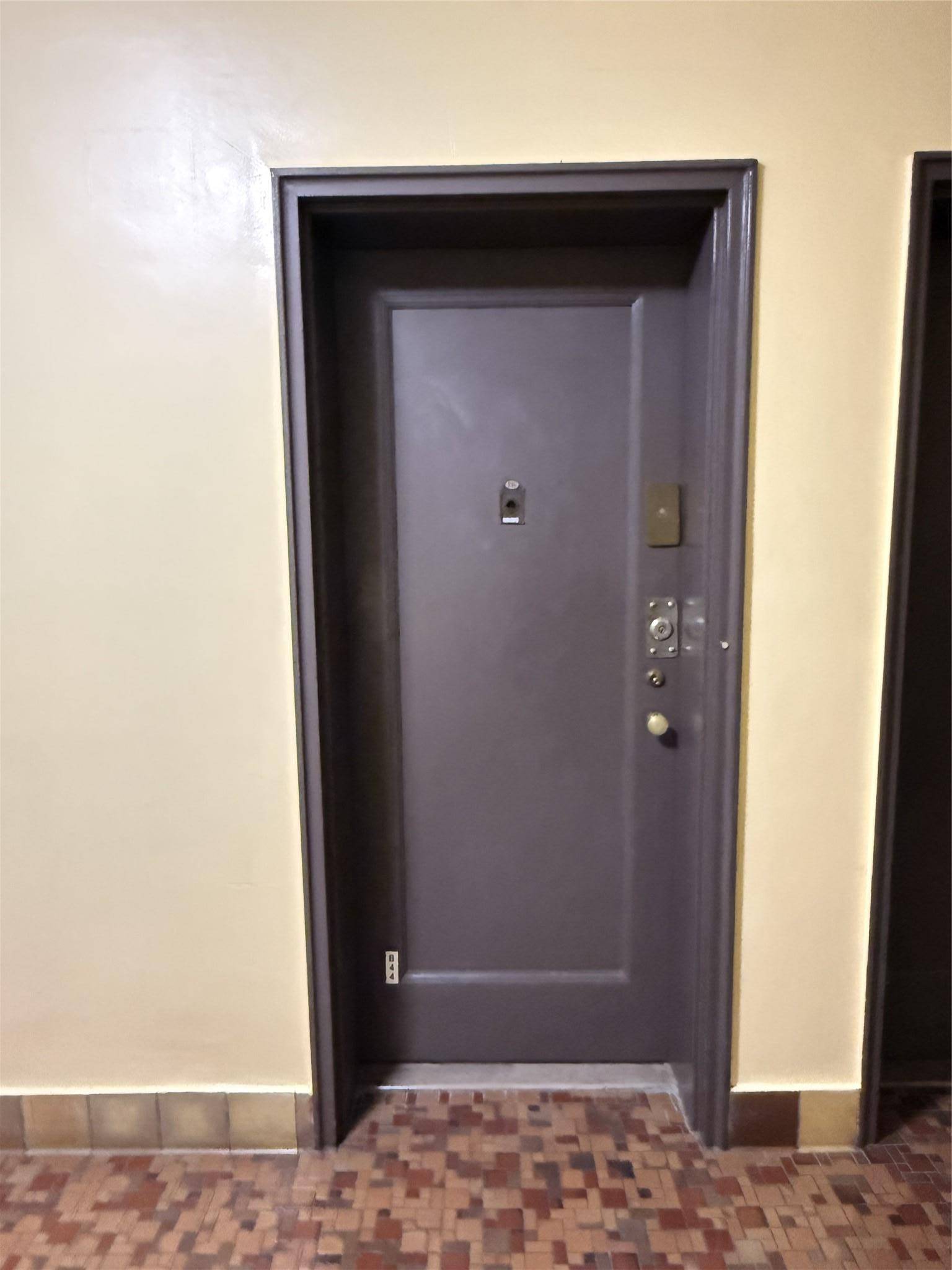 Rego Park, NY 11374,61-41 Saunders ST #B44