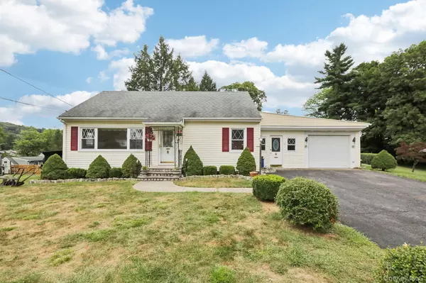 Warwick, NY 10990,3 Fairview DR