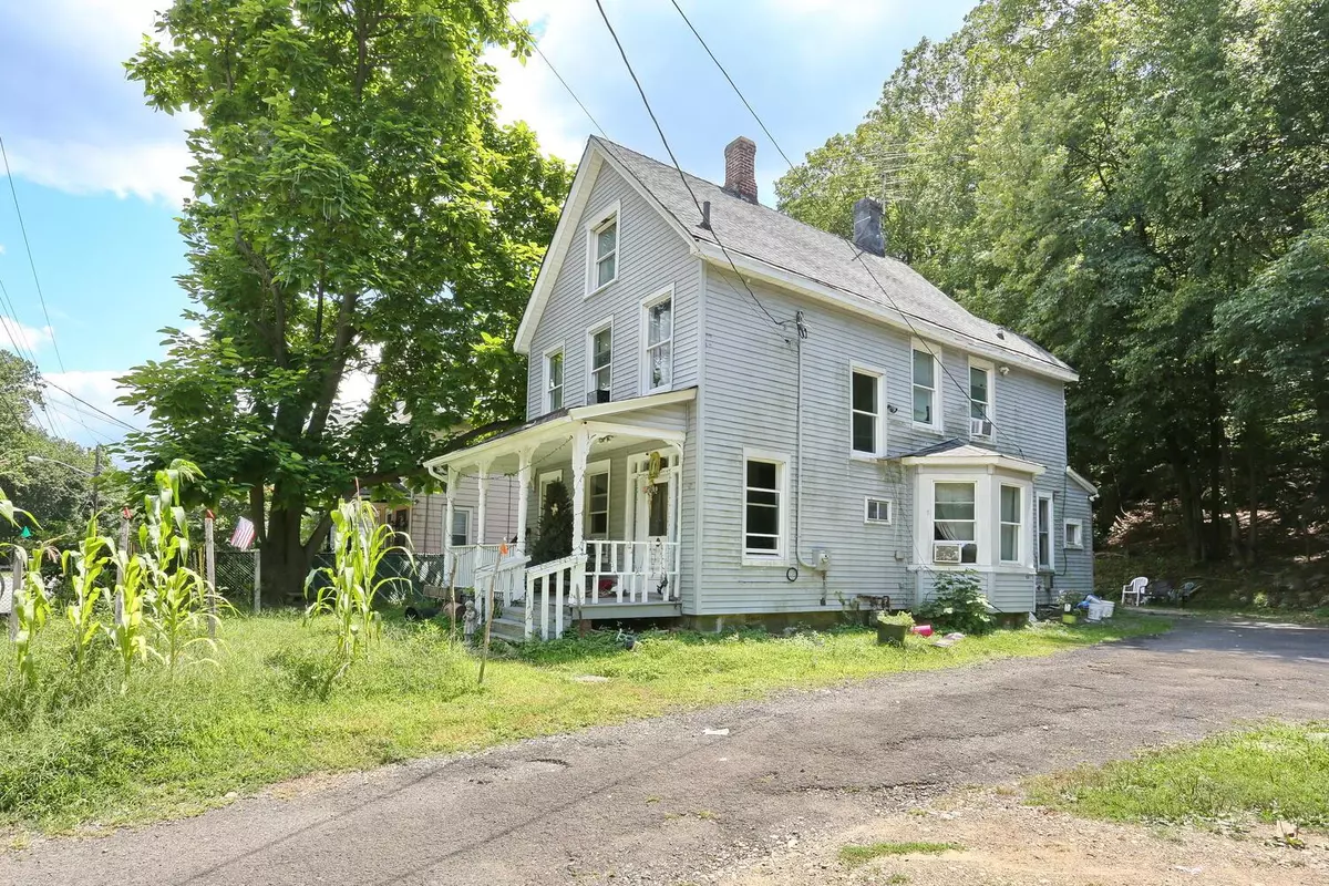 Hillburn, NY 10931,165 Route 17