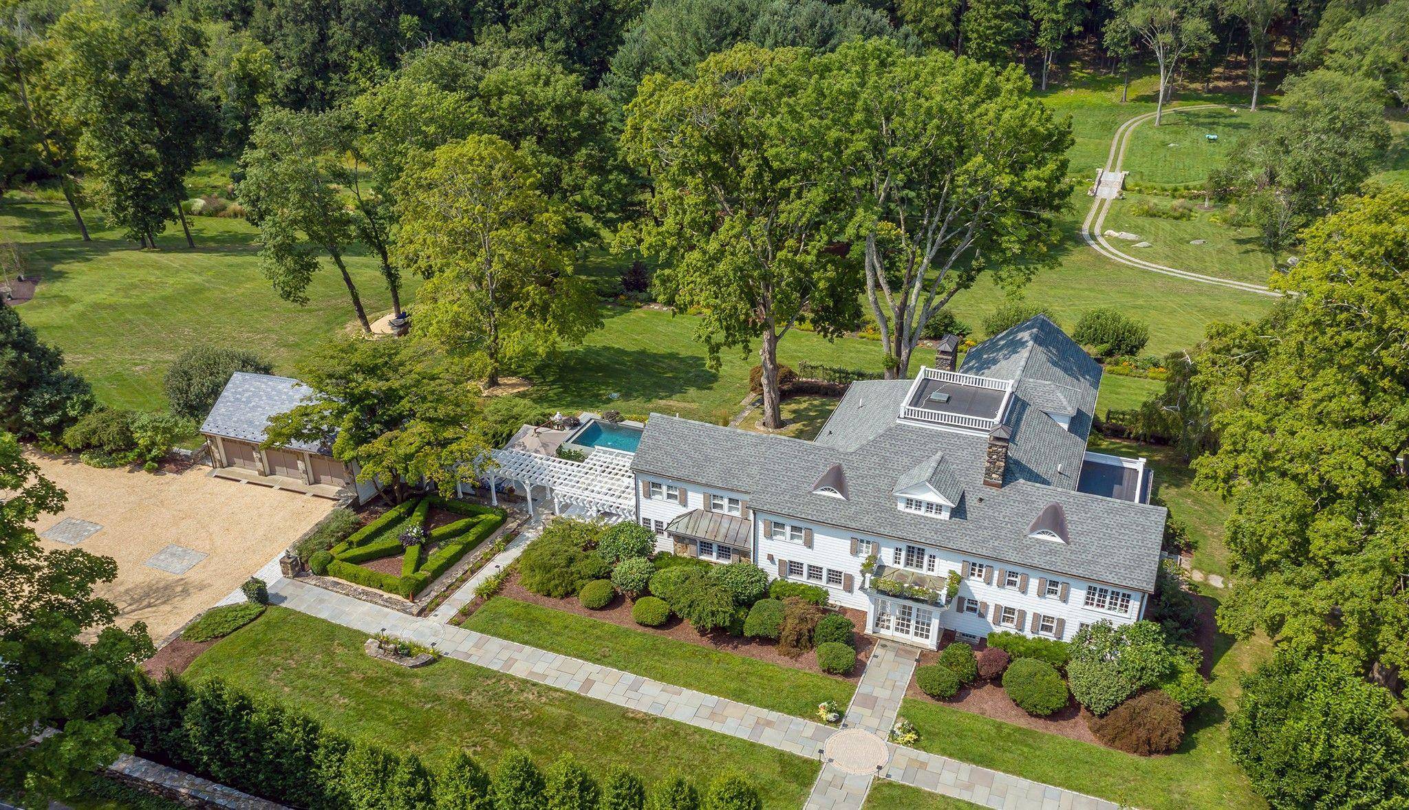 151 Long Ridge RD, Danbury, CT 06810