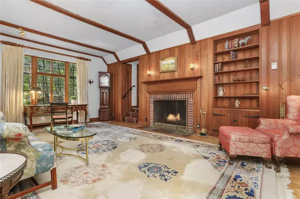 Pleasantville, NY 10570,60 Cedar AVE