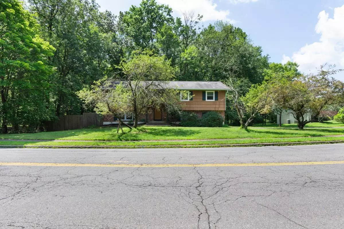 Monsey, NY 10952,61 Pinebrook RD