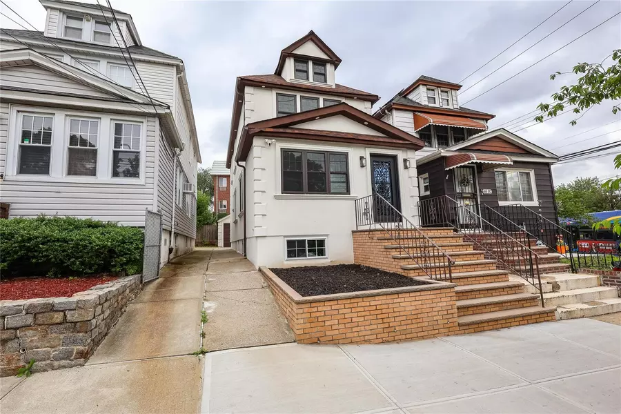 6504 80th ST #1, Middle Village, NY 11379