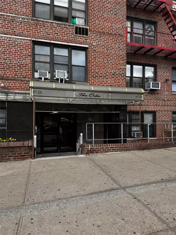 Jamaica, NY 11432,87-20 175th ST #6-J