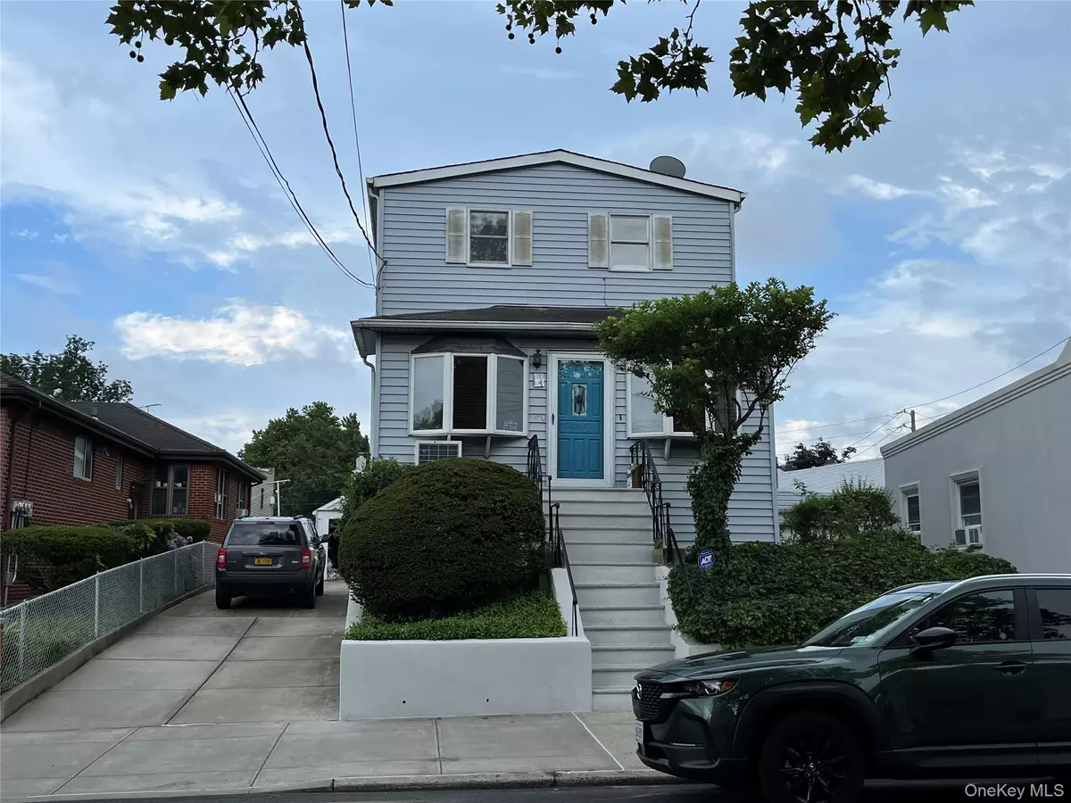 Middle Village, NY 11379,73-08 Juniper Valley RD