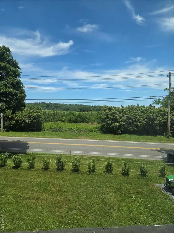 Riverhead, NY 11901,3953 Sound AVE