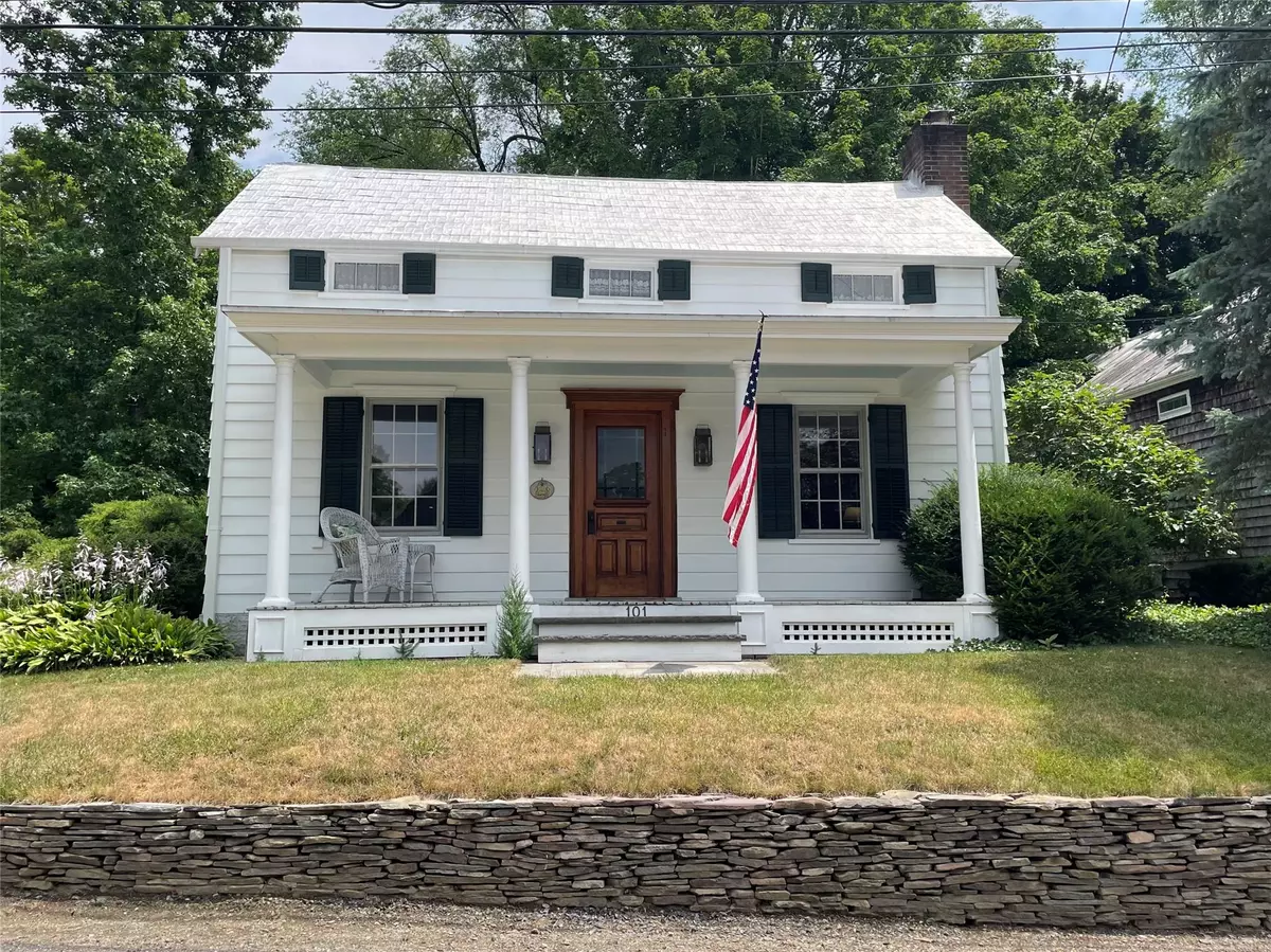 Hudson, NY 12541,101 County Route 19
