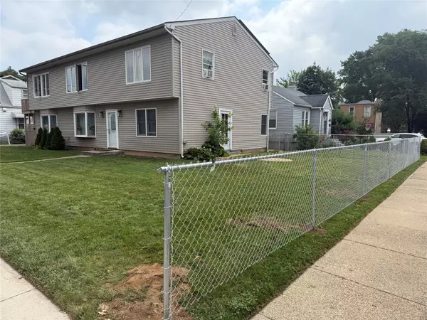 129 Stewart ST, Elmont, NY 11003