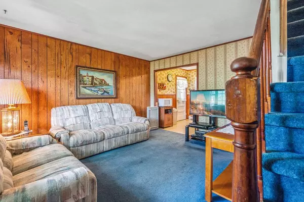 Centereach, NY 11720,89 Rustic RD