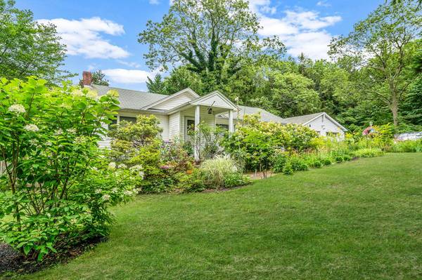 Selden, NY 11784,45 Berkshire DR