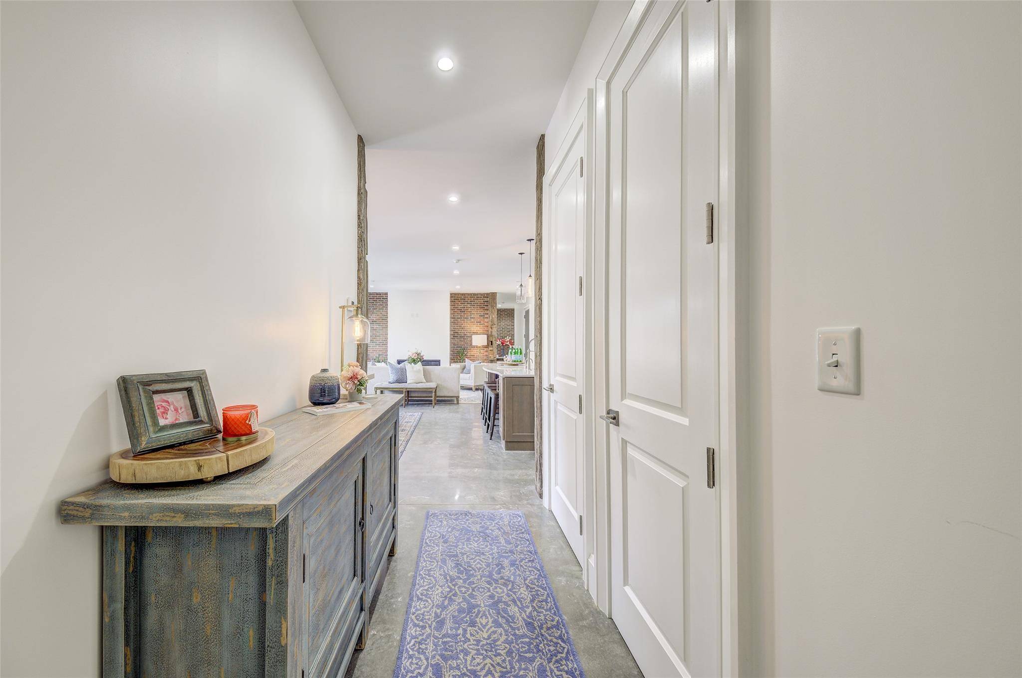 Beacon, NY 12508,226 Main ST #302