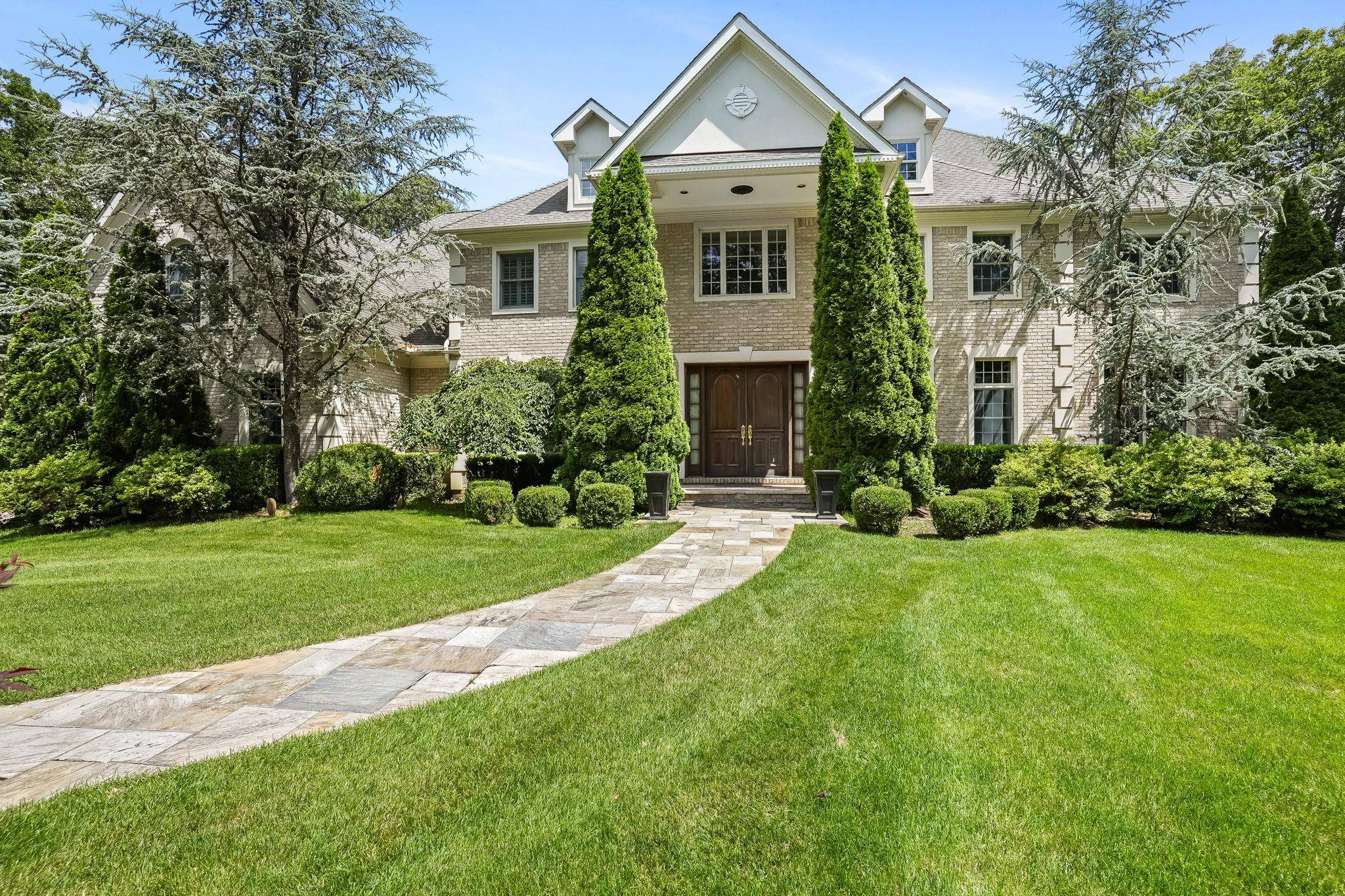 Katonah, NY 10536,4 Hageman CT