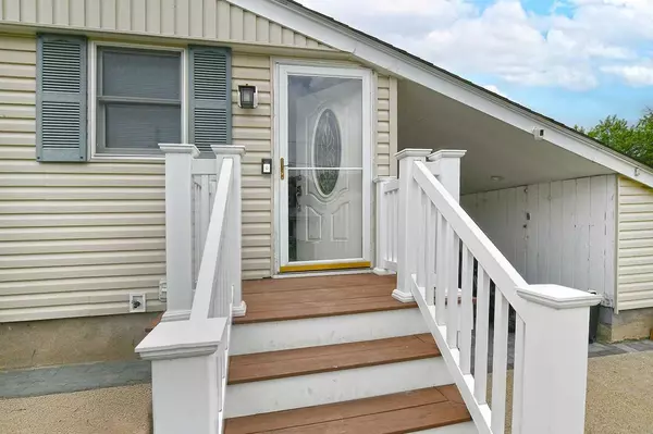 Centereach, NY 11720,12 Jefferson AVE