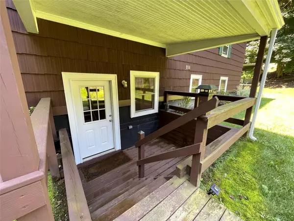 Port Jefferson, NY 11777,328A E Broadway