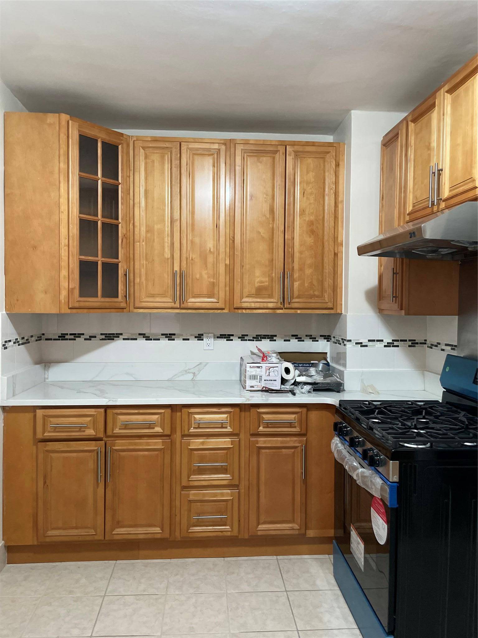 Astoria, NY 11106,25-15 34th AVE #1