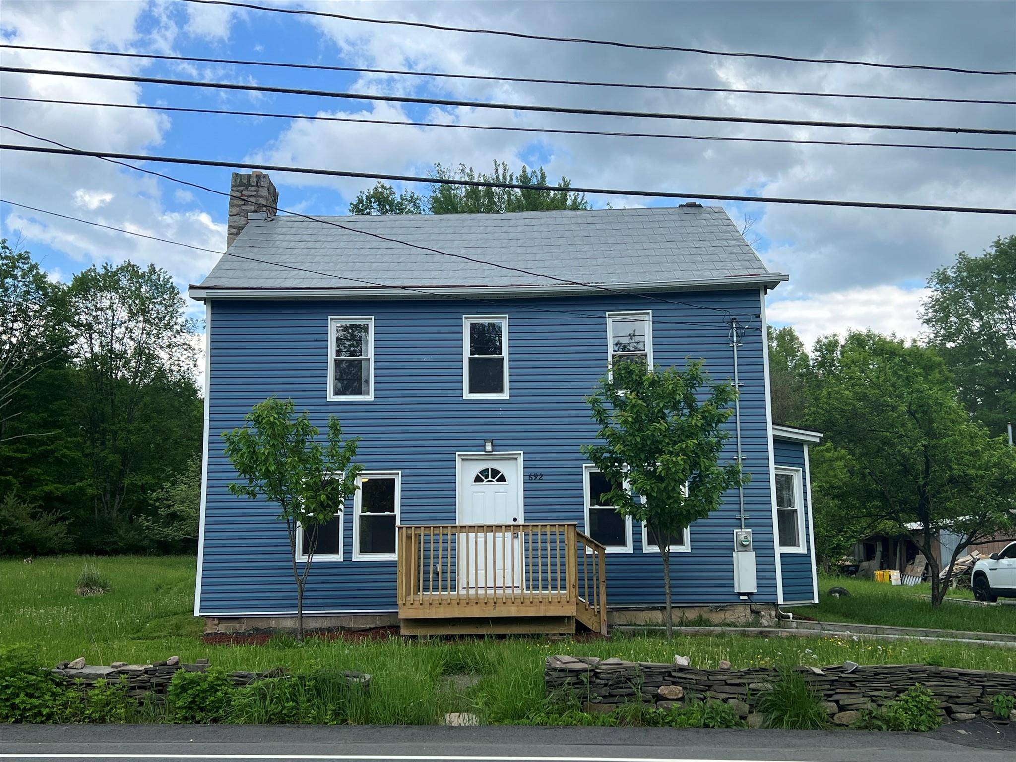 Bloomingburg, NY 12721,692 Burlingham RD