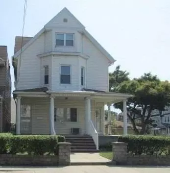 Woodhaven, NY 11421,8906 91 ave AVE #2FL